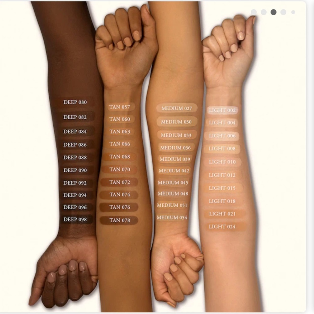 KVD (Kat Von D) Good Apple Foundation Balm - Picture 3 of 9